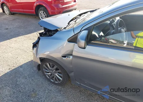 2019 Mitsubishi Mirage Es/Rf z USA, uszkodzony, nr VIN ML32F3FJ3KHF12810